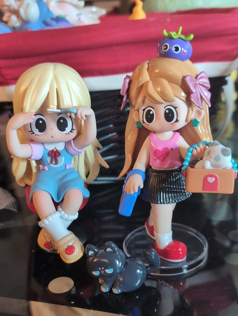 💝 Bundle Deal Of 2 Milay High Gloss Collectible Figures With Kitty Figures